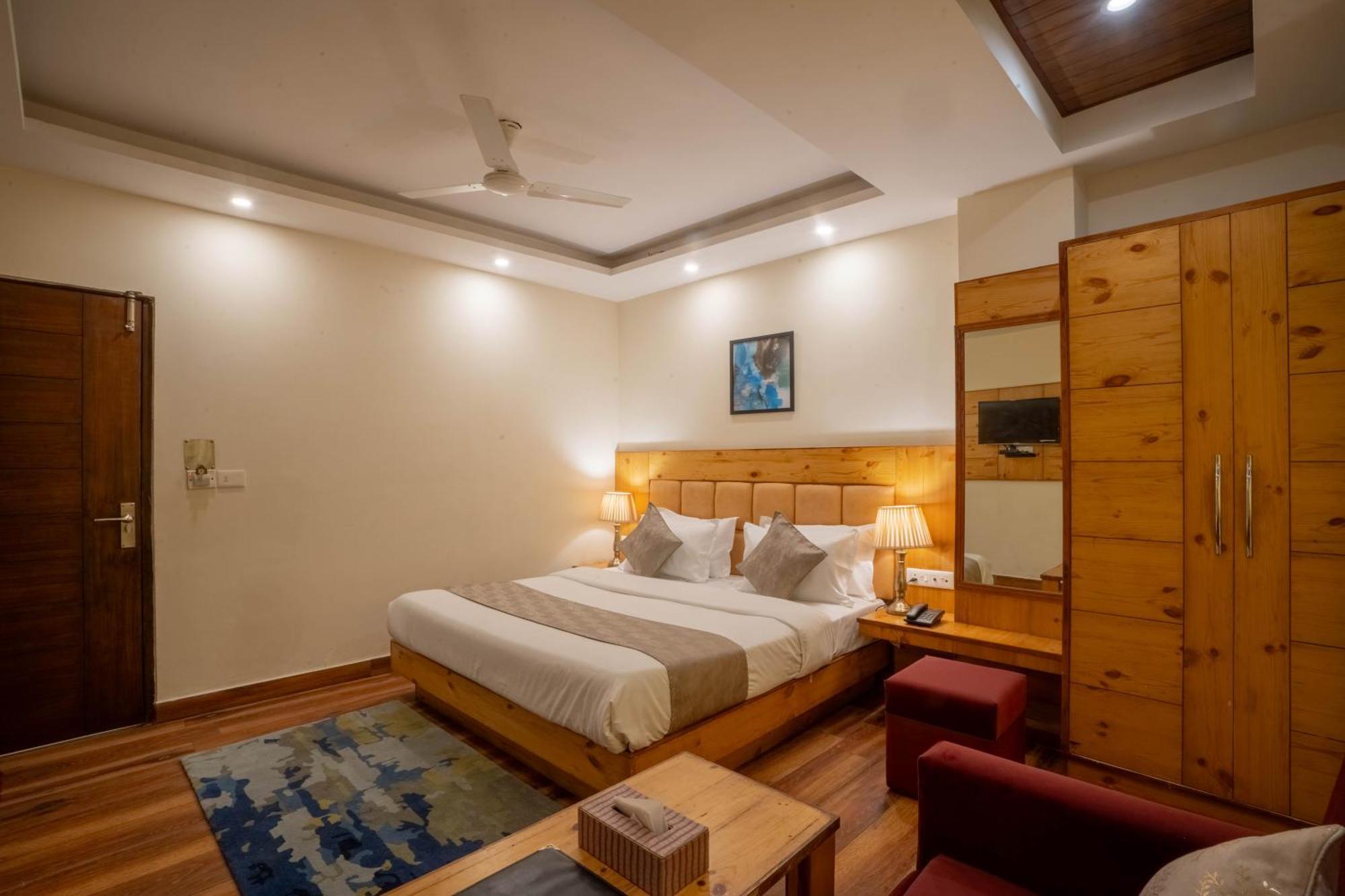 Perfectstayz Valley Vista 5 Min Walk To Mall Road Mussoorie Exterior photo