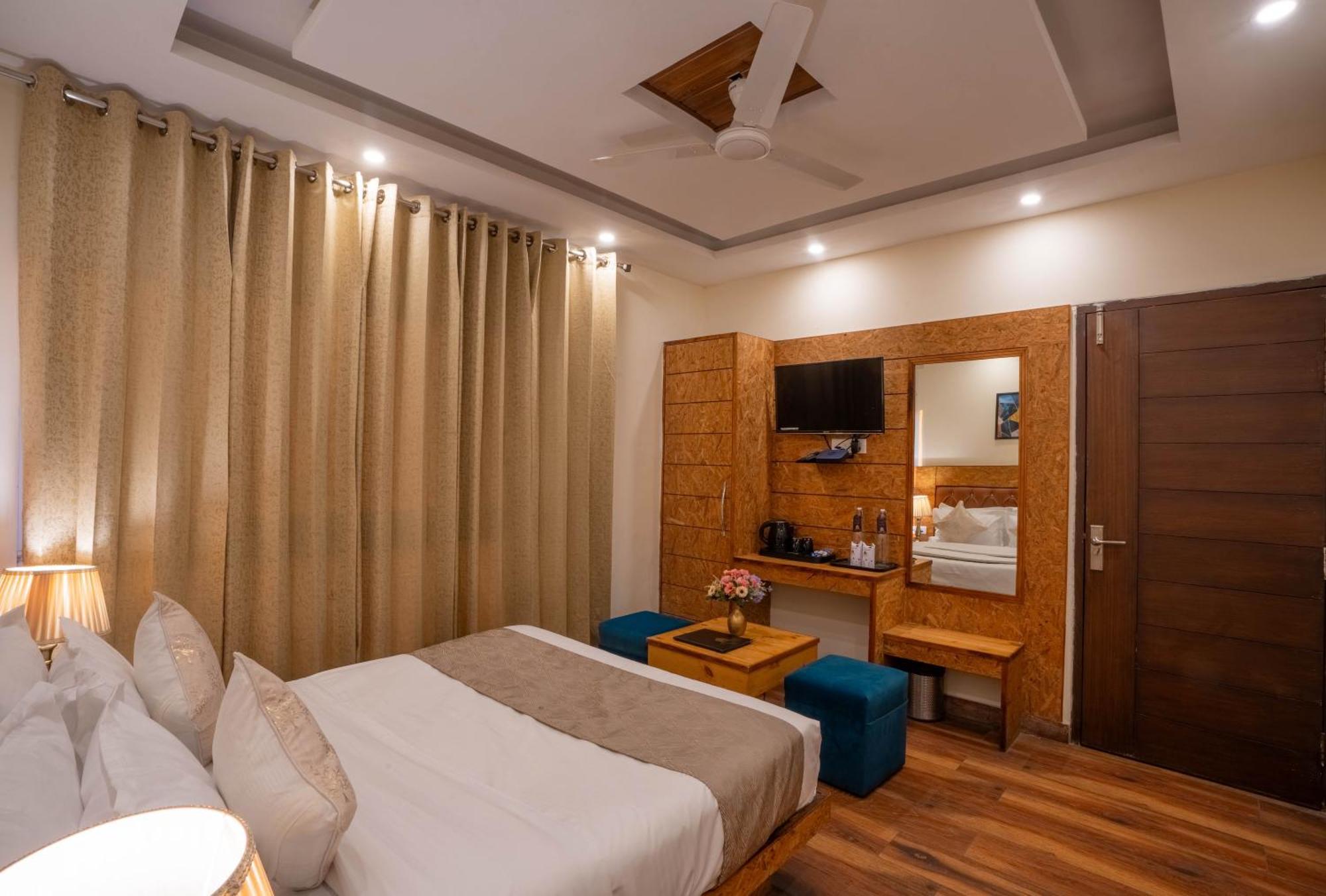 Perfectstayz Valley Vista 5 Min Walk To Mall Road Mussoorie Exterior photo